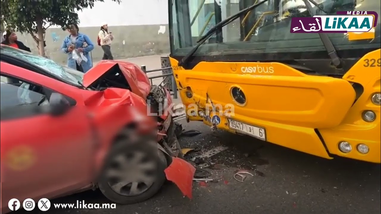 ياربي السلامة طاكسي تعجن بعد حا.دثة مع طوبيس بشارع انفا بالدار البيضاء