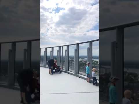 Video: În Vacanță în Köln