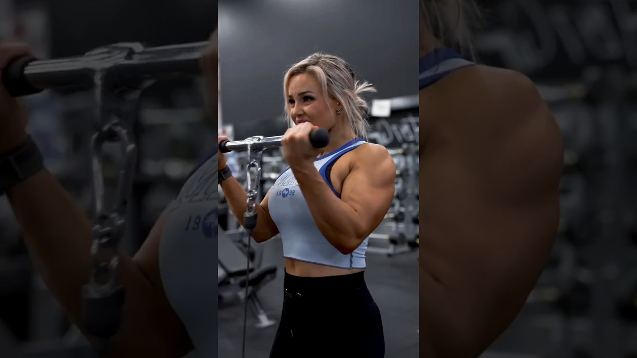 Stephanie sanzo ✨ super stunning fitness female workout