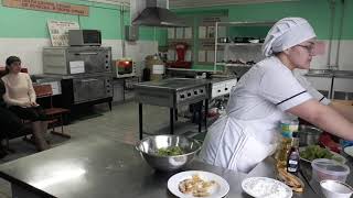 Майстер - клас приготування теплого салату «Пангасіус зі смаженими бананами» Майстер - клас приготування теплого салату «Пангасіус зі смаженими бананами»