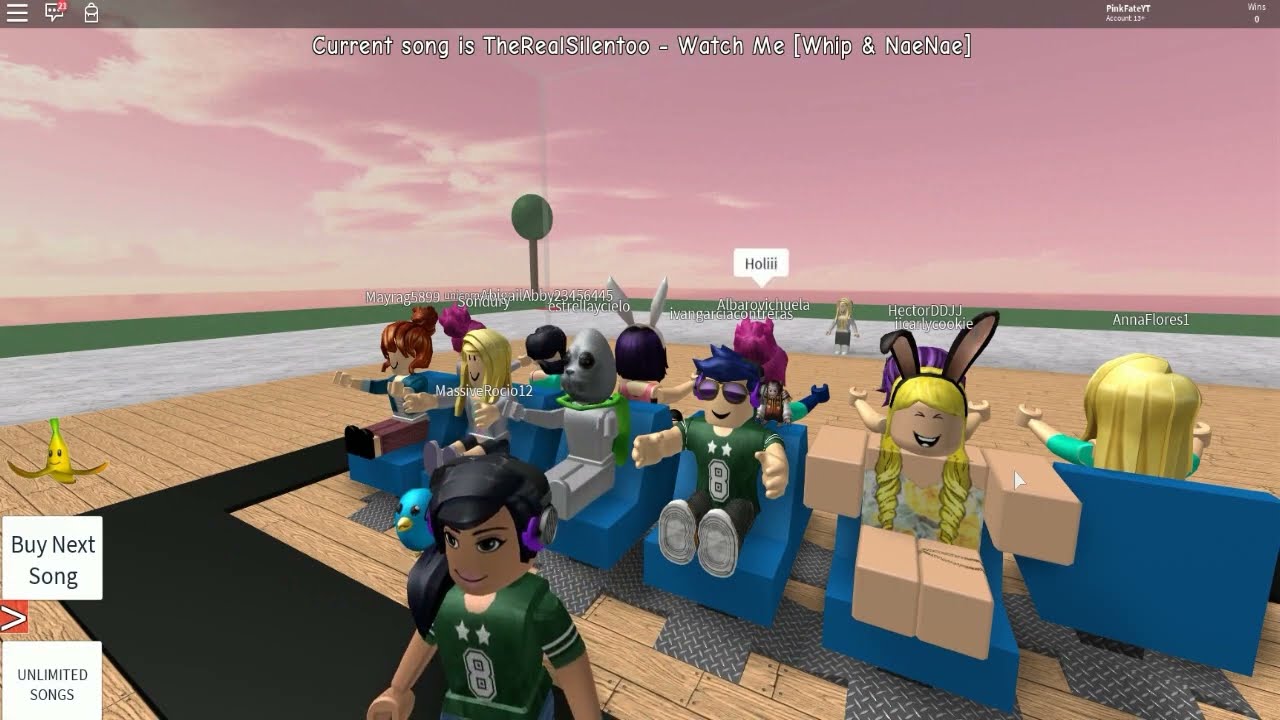 Musical Chairs New Roblox Tomwhite2010 Com - selfie with a friend roblox amino