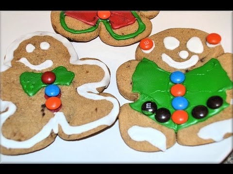 How to make GINGERBREAD MEN COOKIES! - CookwithApril