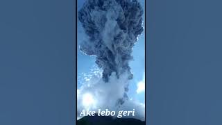ERUPSI ILE APE APIN TAWA LEMBATA NTT