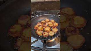 Recipe for making Banana Flambe' using Bacardi Rum and Vietnamese tree risen bananas.