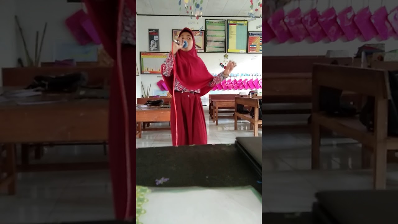 Lagu daerah kendari �kolako Modai� - YouTube