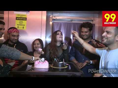 Khushi Mukherjee Grand Birthday Party's & Cakes Cuttings With Tv  Celebrity's