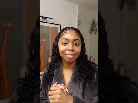 Do you see that GLOW!? This serum sunscreen is life changing! #bestsunscreens #spf #skincare #grwm