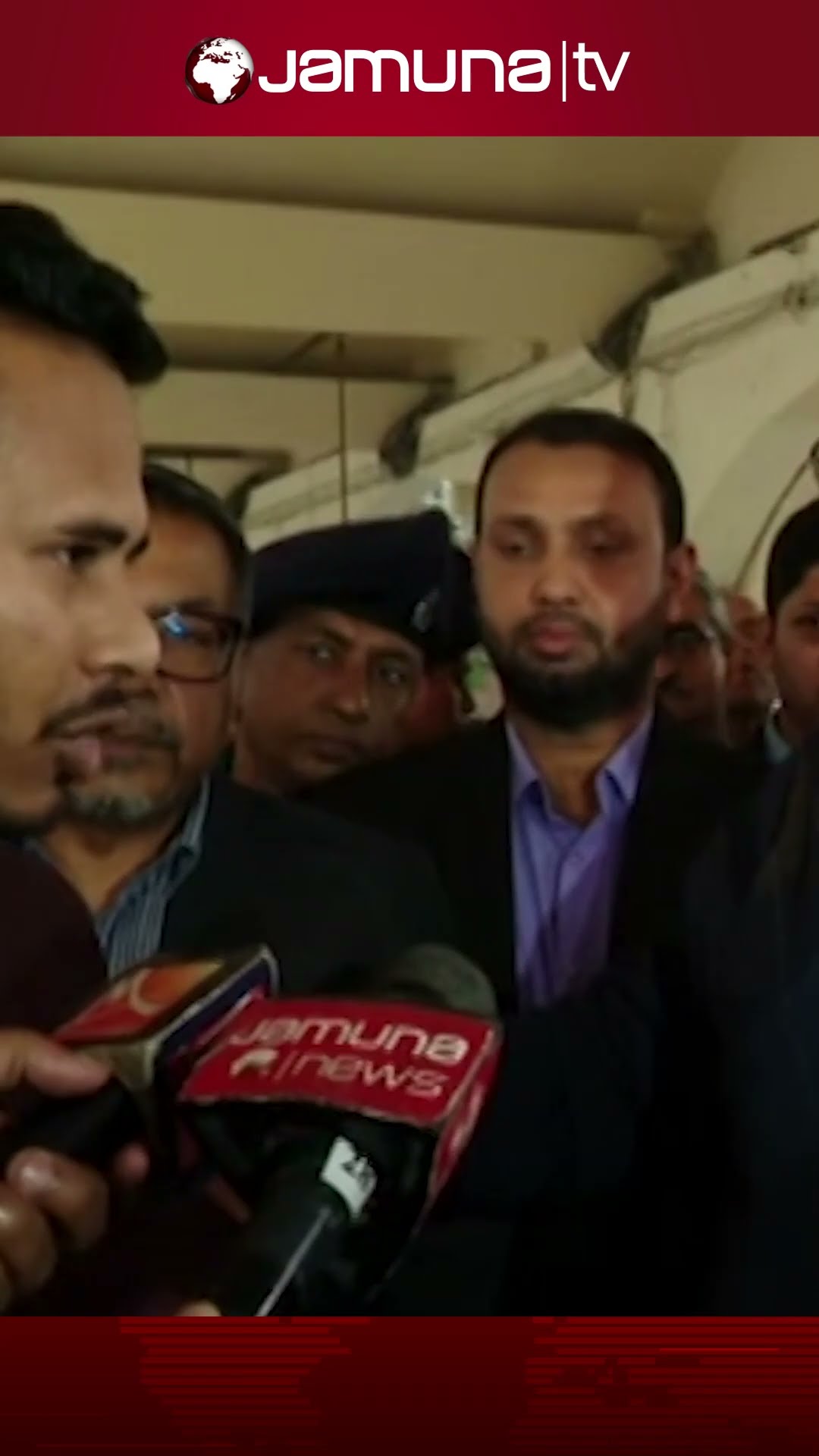 'স্যার, এটা কী ঠিক হইলো?' রেল উপদেষ্টাকে সরাসরি প্রশ্ন এক যাত্রীর #railstrike #trainstop #jamunatv