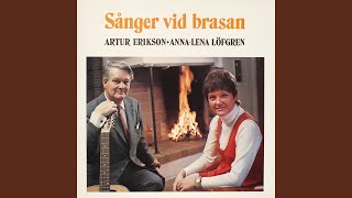 Video thumbnail of "Artur Erikson - Fem smutsiga små fingrar"