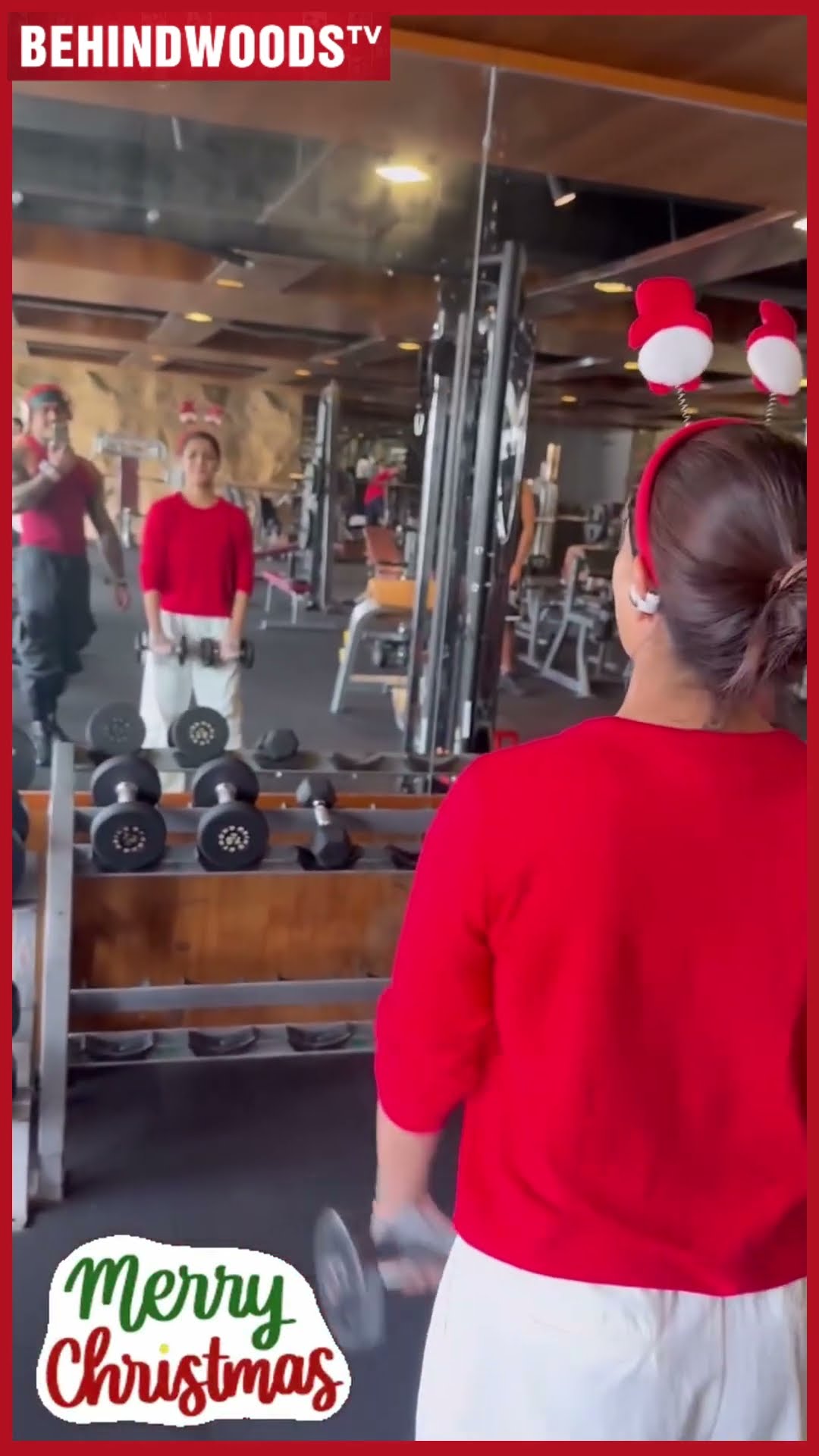 'Christmas-னாலும் Work Out மறக்க கூடாது Varu..' ?Nicholai Varalaxmi