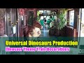 Train sur le thème des #dinosaures , intérieur décoré sur le thème du Jurassique