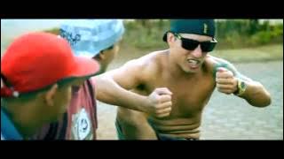 Mc boy do charme imaginei sorrindo eu To na favela