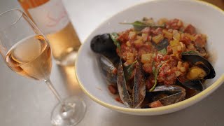 MUSSELS WITH CHORIZO, FENNEL & TOMATO