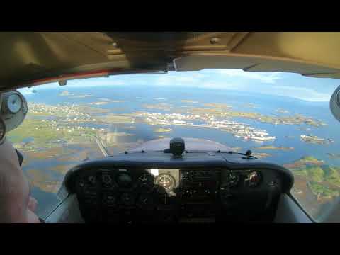 Flytur med Cessna 172 til Rost (Lofoten Islands)