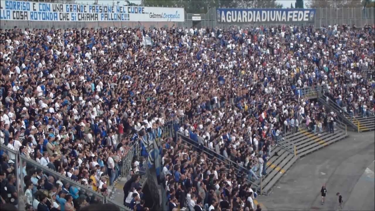 Atalanta - Fiorentina 0-2: Tifo Curva Nord Bergamo.