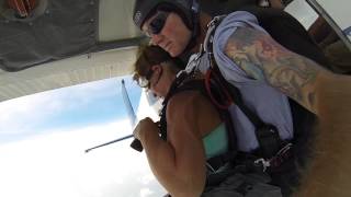 Skydive Live - Kelly Pacheco