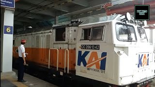 MOMEN !!! ...HUJAN LEBAT WIPER KERETA BERGERAK... VINTAGE BERDINAS KA.SAWUNGGALIH