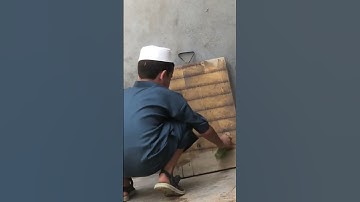 محو الألواح الخاصة بحفظ القرآن الكريم في زليتن ليبيا