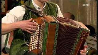 Zirbelstubn Musi - Esbaumer Polka chords