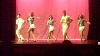 Download Lagu Grupo Bombale bailando salsa - Aguanile MP3