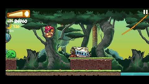 Banana Kong - Run through 10 spider webs