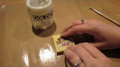 Mixed Media Minute: Mini Canvas Collage