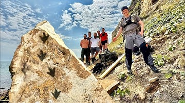 Incredible Dinosaur Footprints Found on Remote Beach!