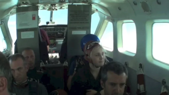 Rhiannon Butler Tandom sky dive 2014 for Diabetes ...