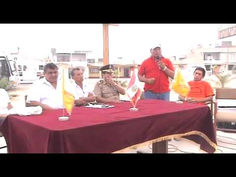 Sindicatos de Construccin Civil condecoran a Alcalde de Punta Negra