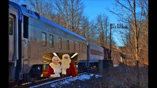 Santa Claus Is Comin' (In A Boogie Woogie Choo Choo Train) - Tractors