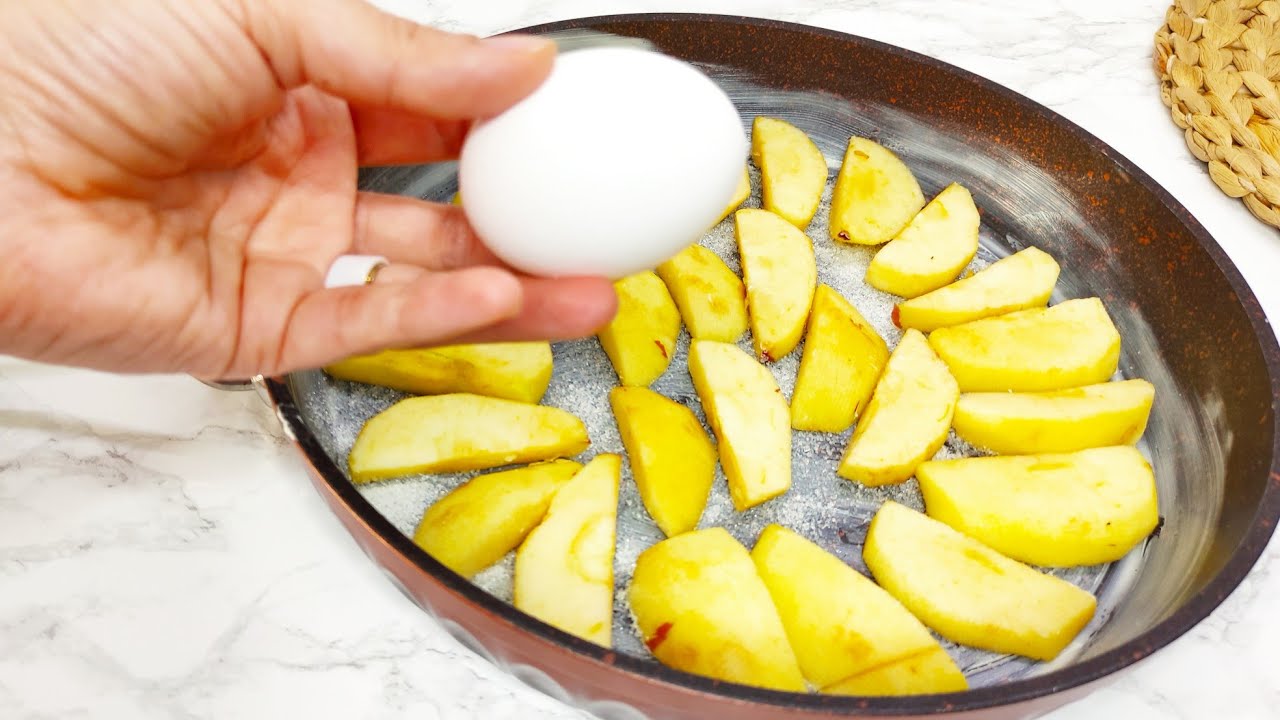 Sadece 1 Yumurtayla Pamuk Gibi Tavada Elmalı Kek Yumuşacık Tavada Kek