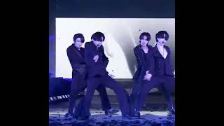 Taehyung Literally Just Gimme Vampire And Dilf Energy Whenever He Wear That Ing Outfits..