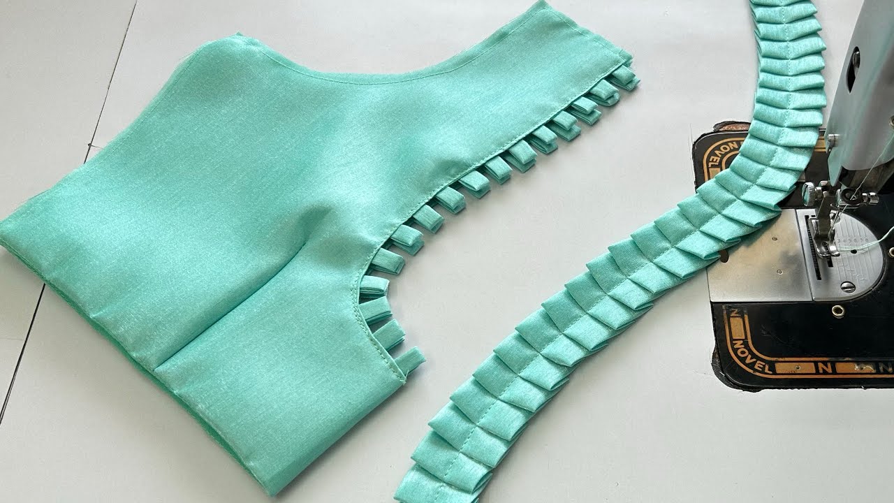 Blouse Designs | Blouse Ki Design | Cutting And Stitching Back Neck Blouse Design | Designer Blouse