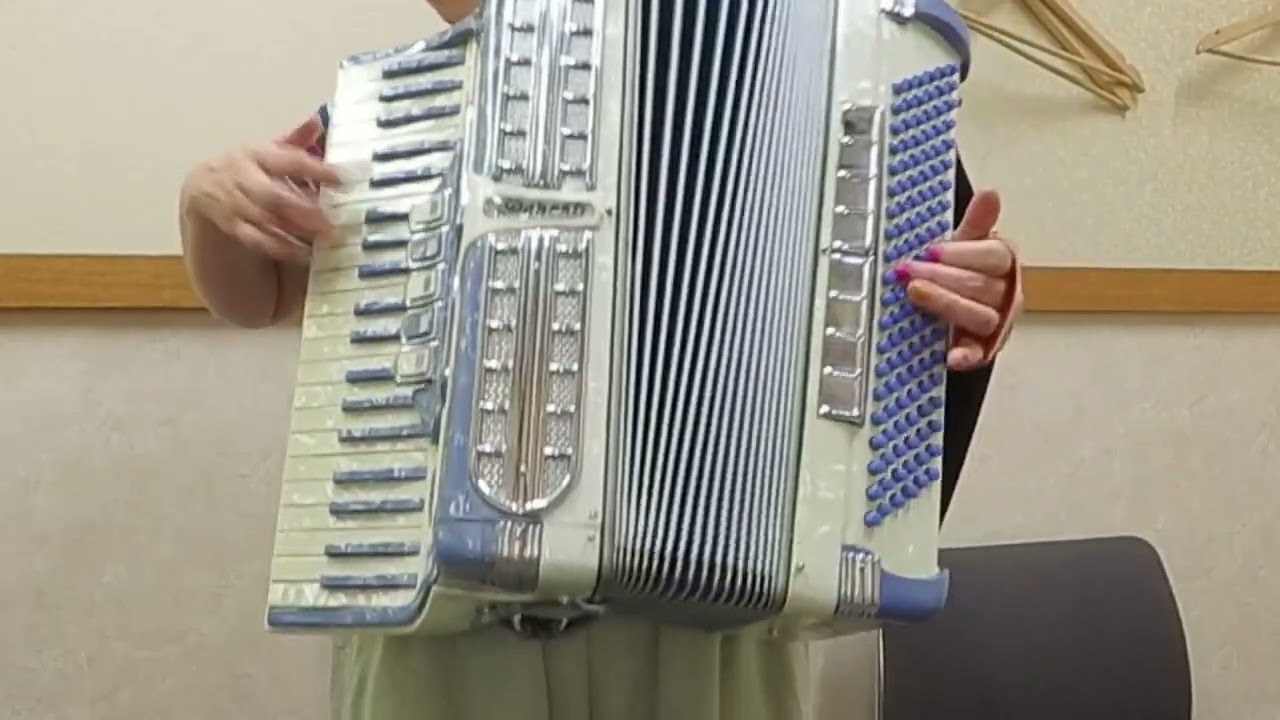 la java bleue（青色のジャヴァ）【アコーディオン(Accordion)】 - YouTube