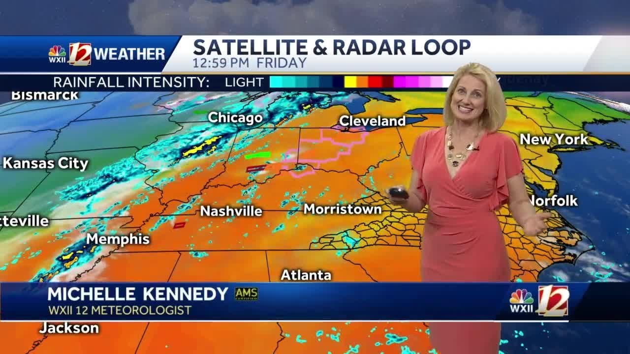 WATCH: A Warm Saturday With Thunderstorms Possible Late Day! - YouTube