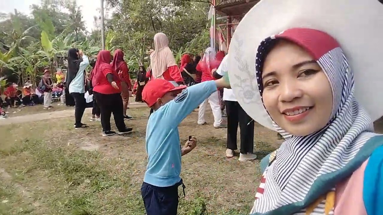 Senam kreasi gerak jalan agustusan RW 2 buluwangi Ahad 24/8/25