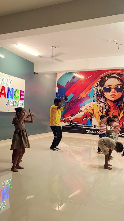 crazy dance academy. Dekho Dekho. kya vah ped hai. little boy and girl. #danceacademy #danceclass