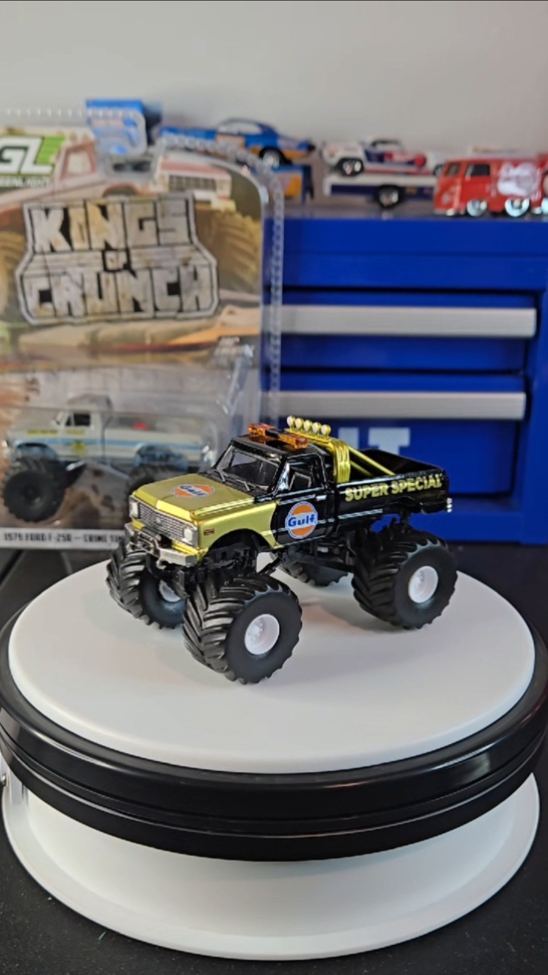 グリーンライト　1971 シボレー K-10 - ガルフ　スーパースペシャル Amazon | グリーンライト 1/43 Kings of Crunch - Gulf Oil