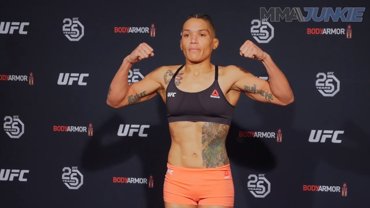 UFC 230 Sijara Eubanks official weigh in