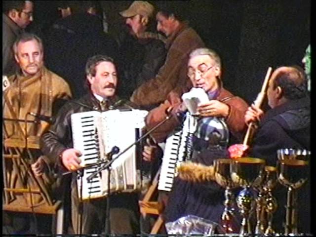 Gambatesa maitunat 1-1-1999: canzone di Pasquale Vezza  dedicata alle donne