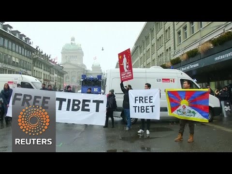 Swiss detain Tibet protesters during Xi visit - Swiss detain Tibet protesters during Xi visit