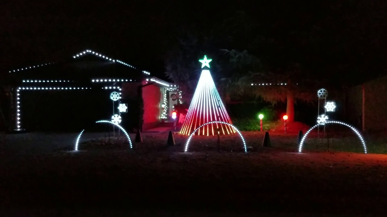 2017 Wessel Family Lights - Christmas Melody - YouTube