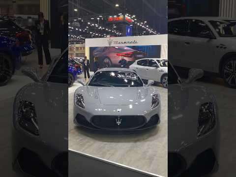 Maserati MC20 at