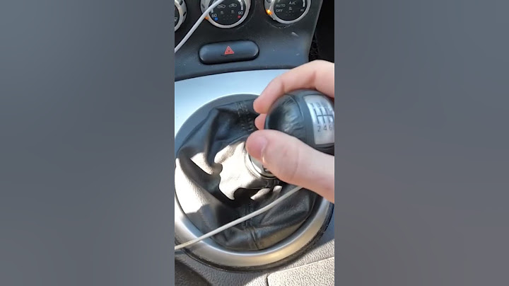 The SECRET To Get A Nissan 350z Into REVERSE! #Shorts