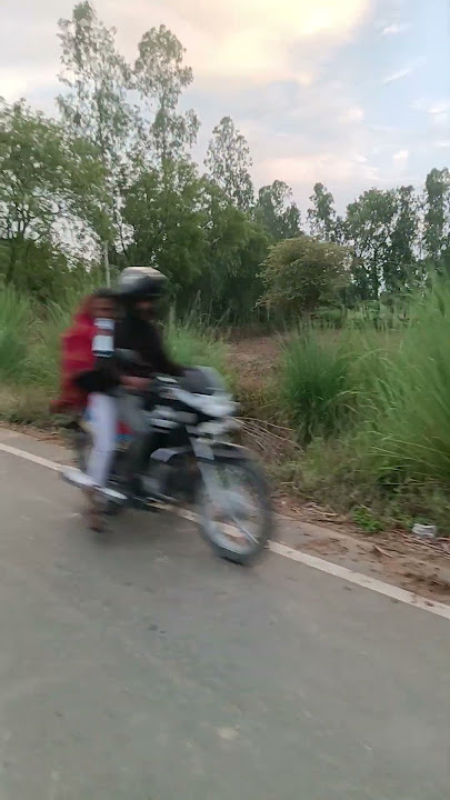 tujhko bahon mein Bhar liya humne #bollywood #youtubeshorts #hariom_vlogs1453 #shorts #trending #sad