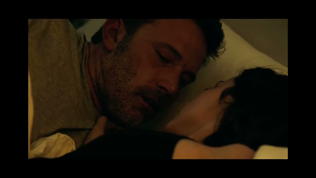 Deepwater Melinda and Vic Kissing Scene (Ana De Armas & Ben Affleck) YouTube