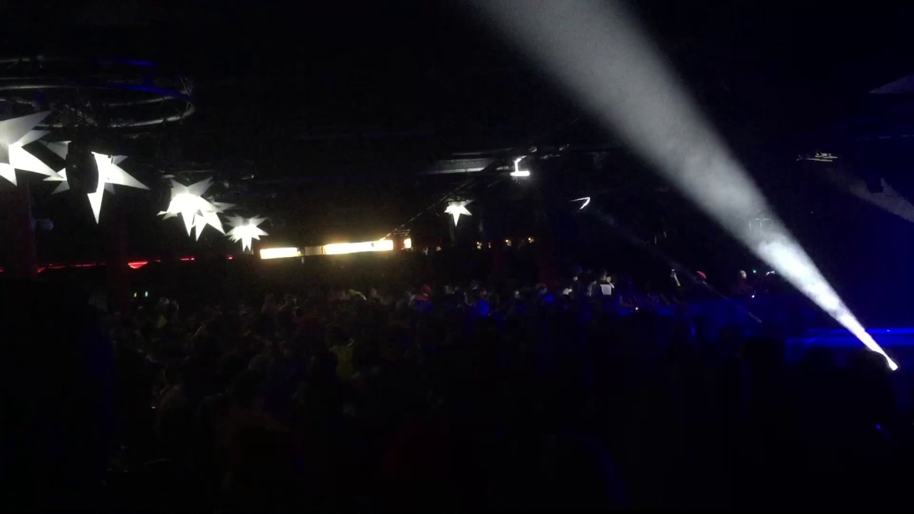 Butlins minehead judge jules on the decks....Ibiza legends - YouTube