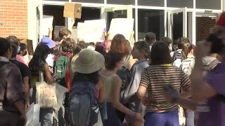 Ben Sasse protests at University of Florida