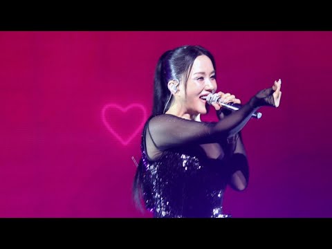 231231 엄정화 부산 콘서트 숨은그림찾기 직캠 Fancam