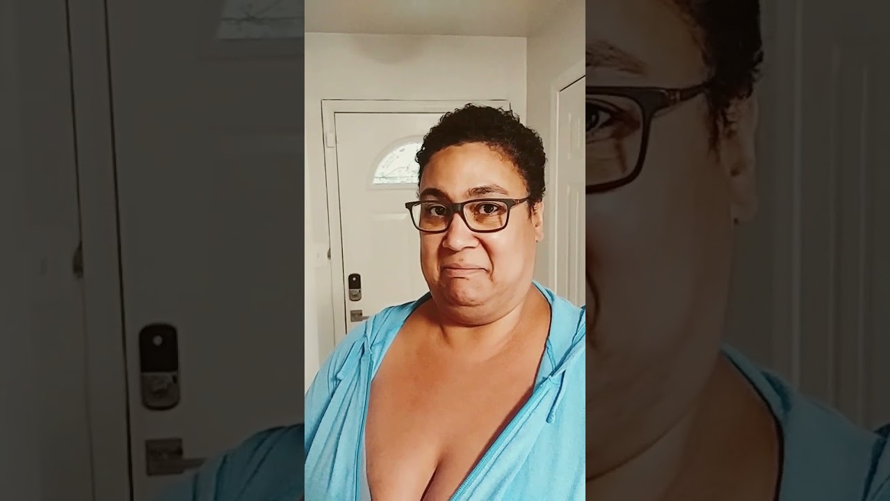 impossible sausage smells. wtf. 😳🤢